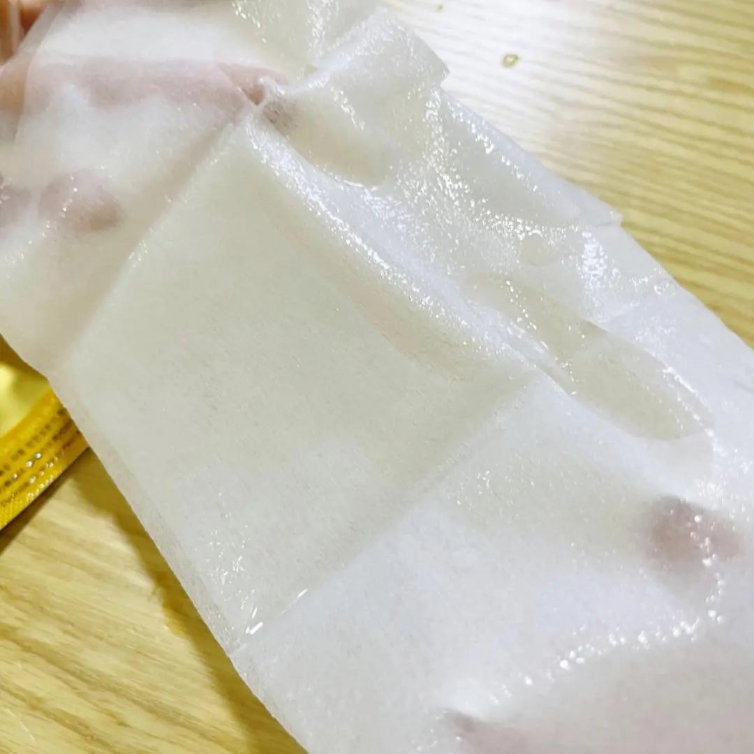 Facial Mask – Revitalizing Sheet Mask